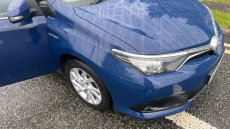 Toyota Auris 1.8 Hybrid Icon Tech TSS 5dr CVT Hybrid Estate